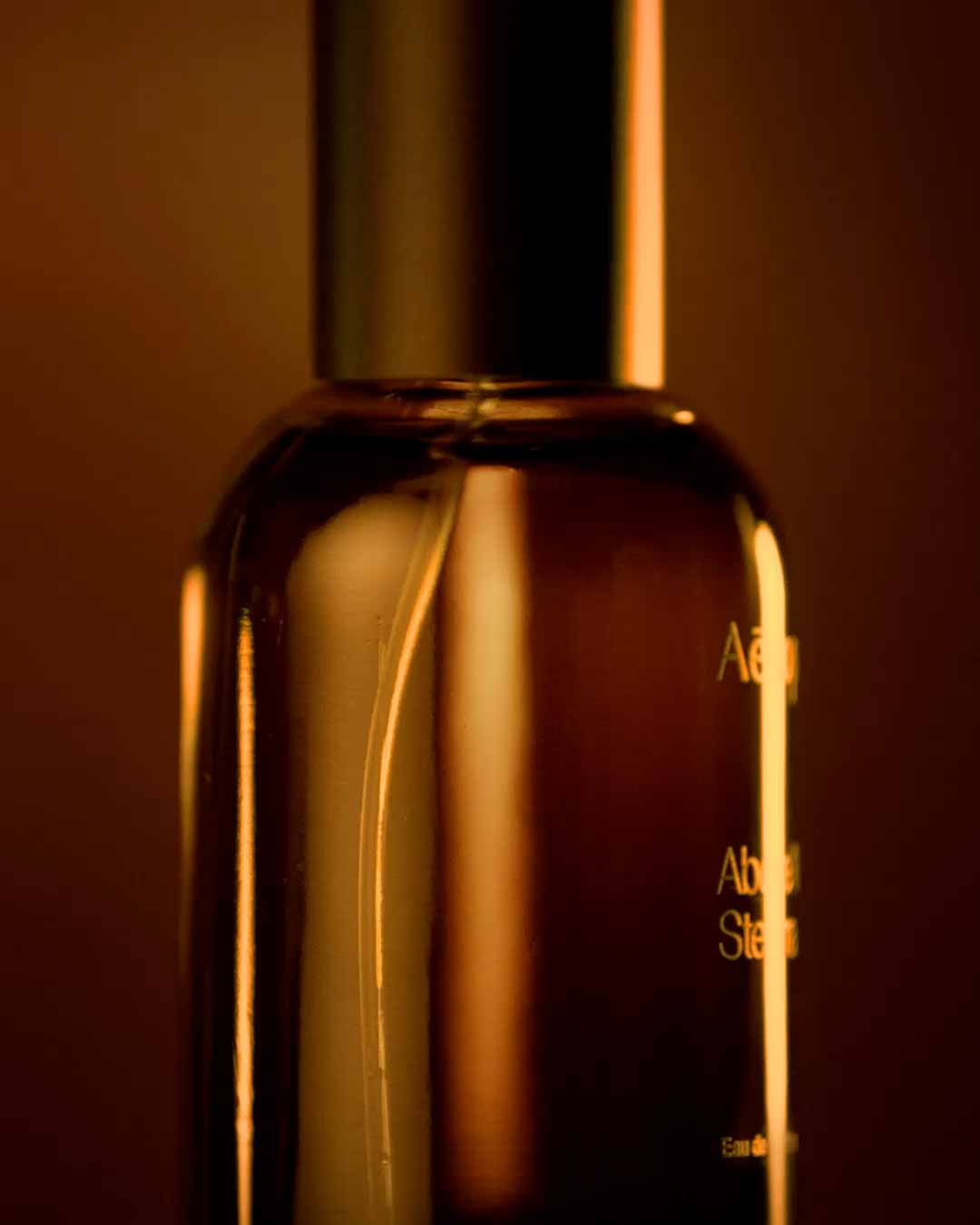 The side view of Aesop Above Us Steorra fragrance