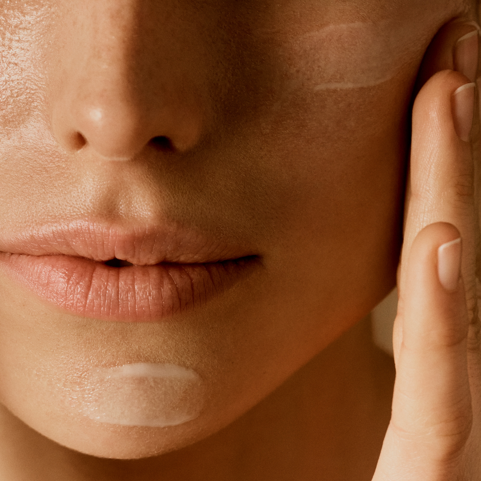 Lucent Facial Refiner | Aesop