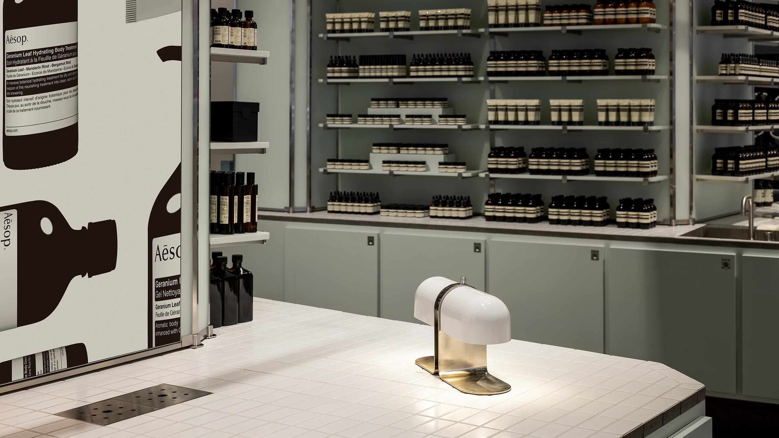The white ceramic tiles that create subtle grids 