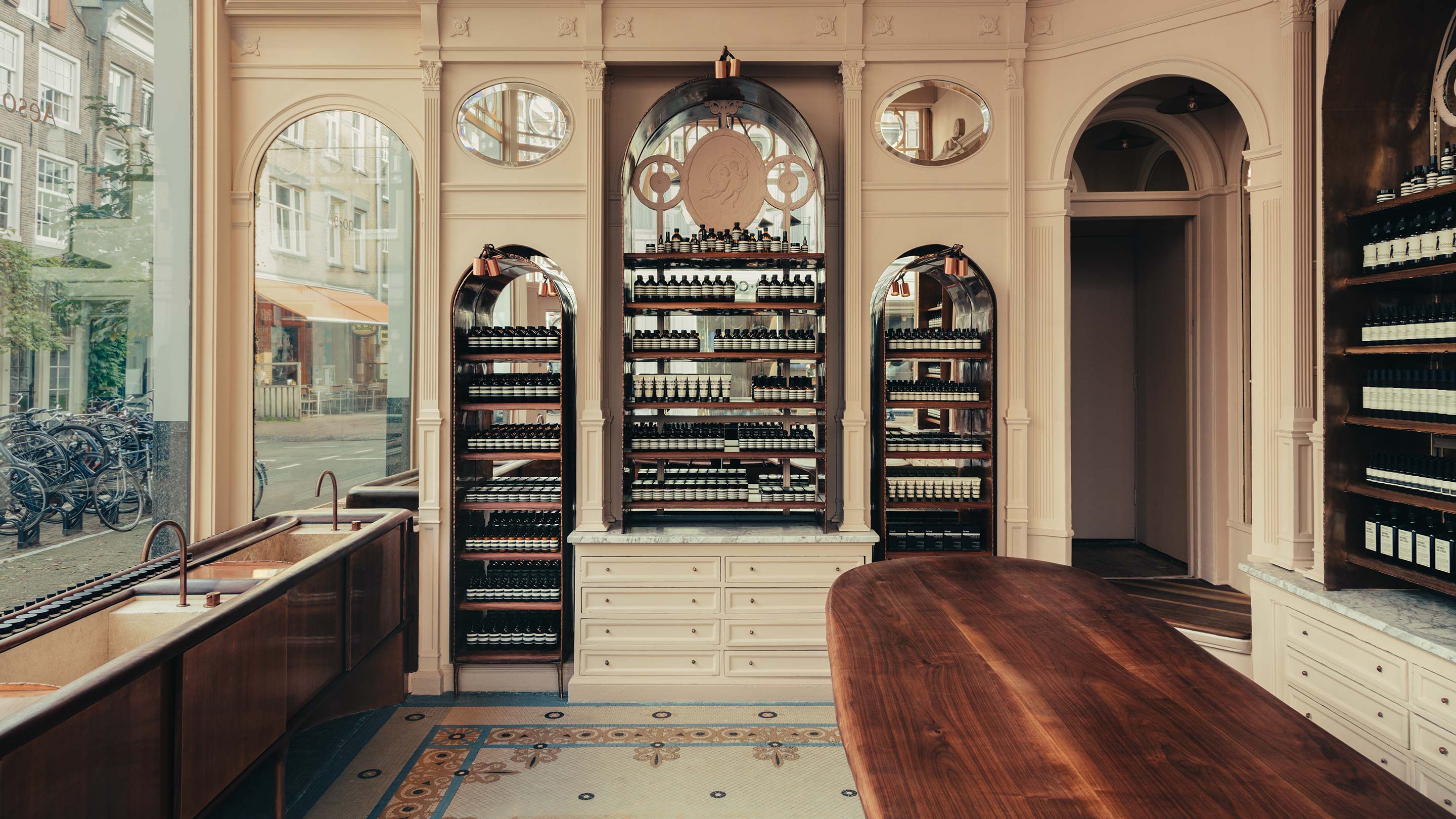 Aesop Utrechtsestraat store interior