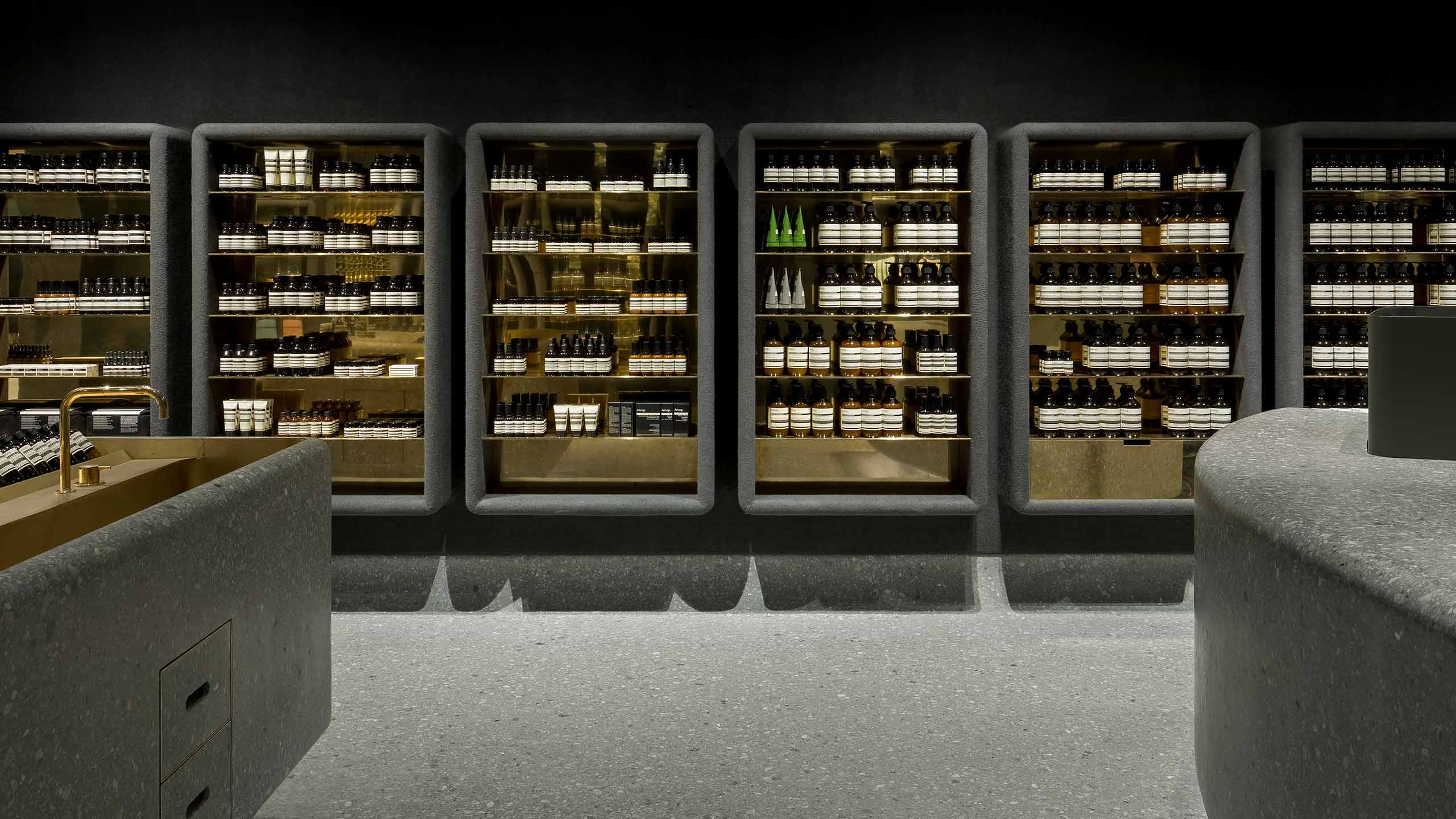 Mitsukoshi Taichung store interior
