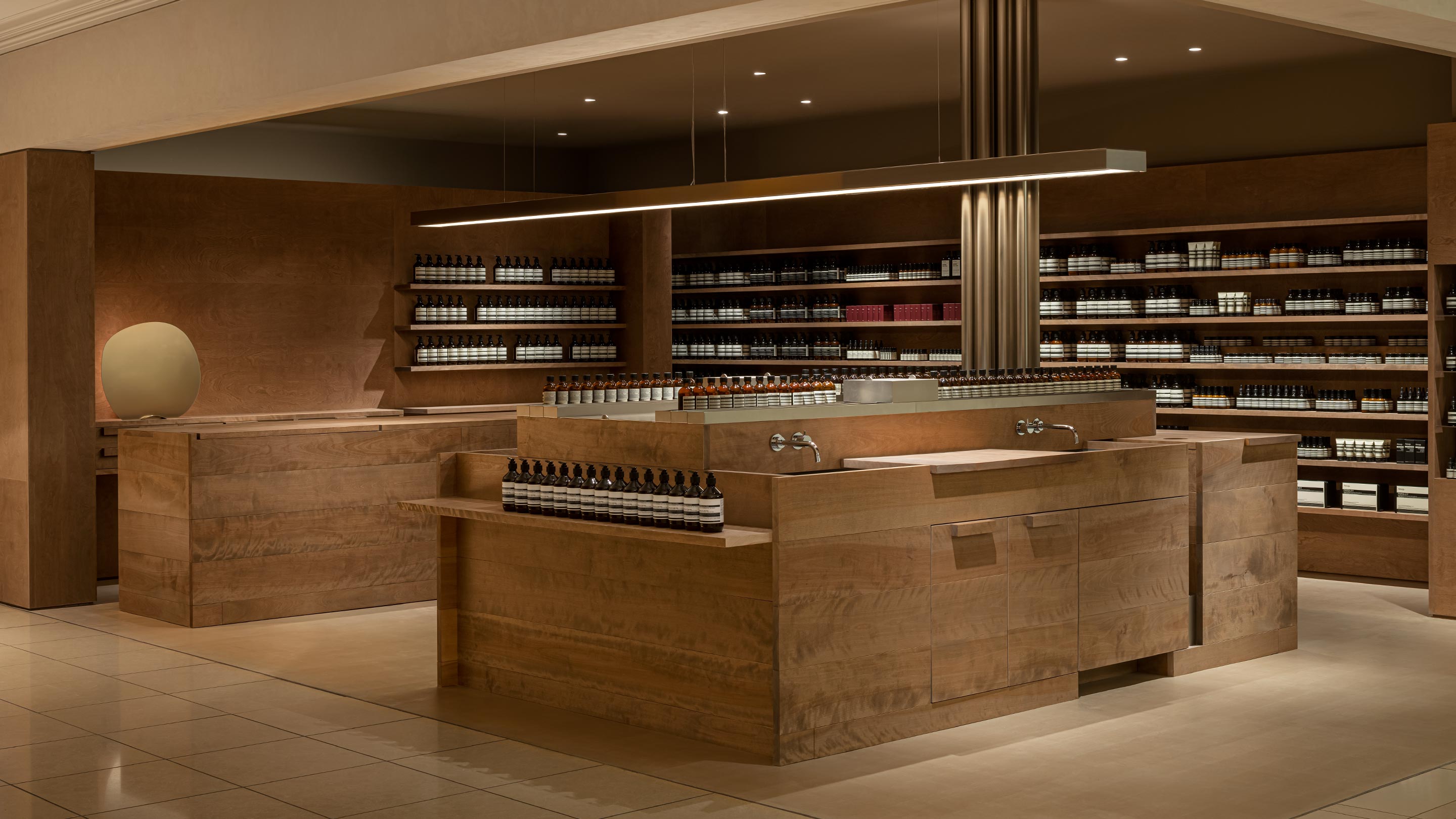 Aesop Shin-Marunouchi interior 