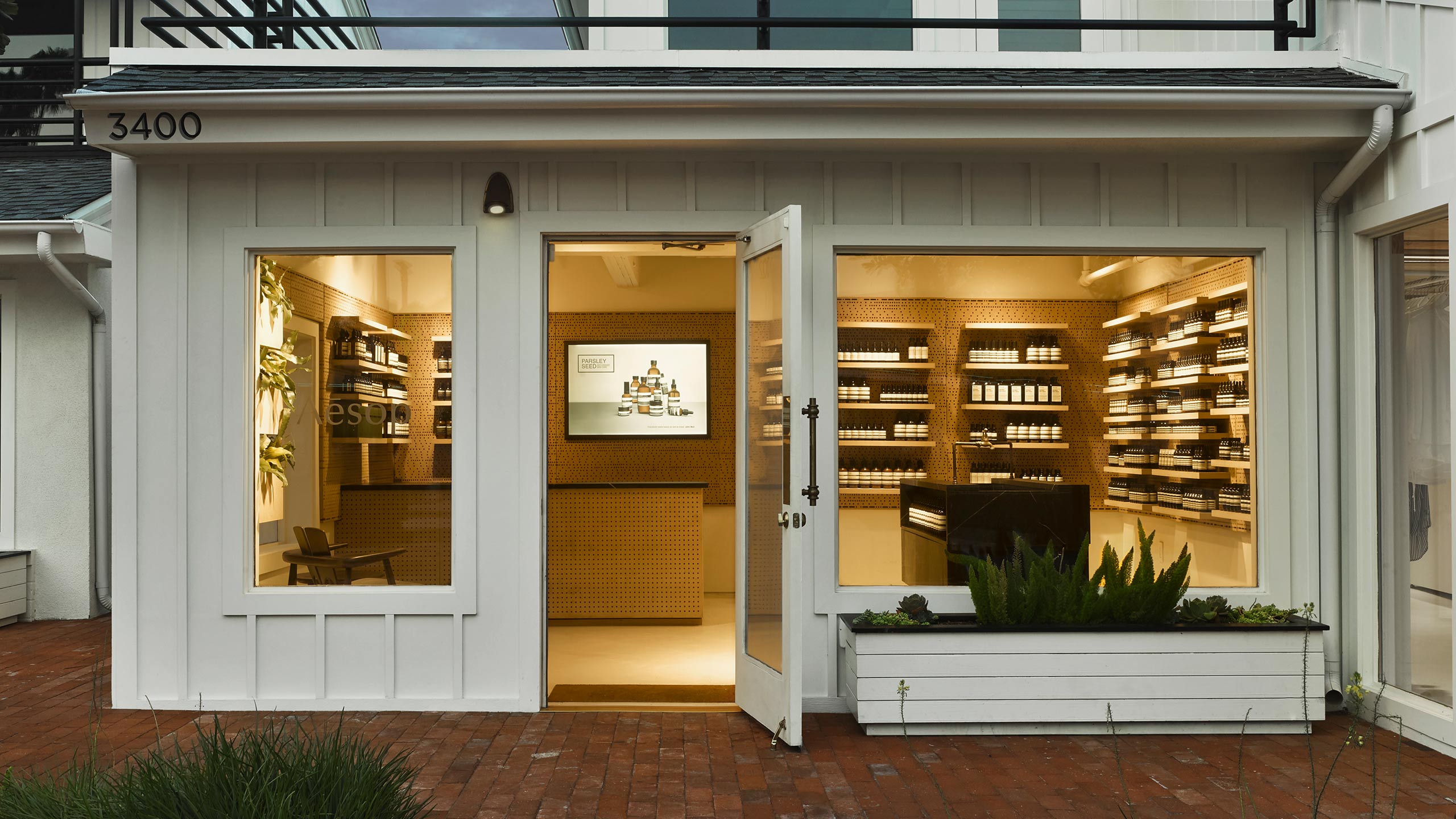 A look inside Aesop Lido Marina from the streetfront.