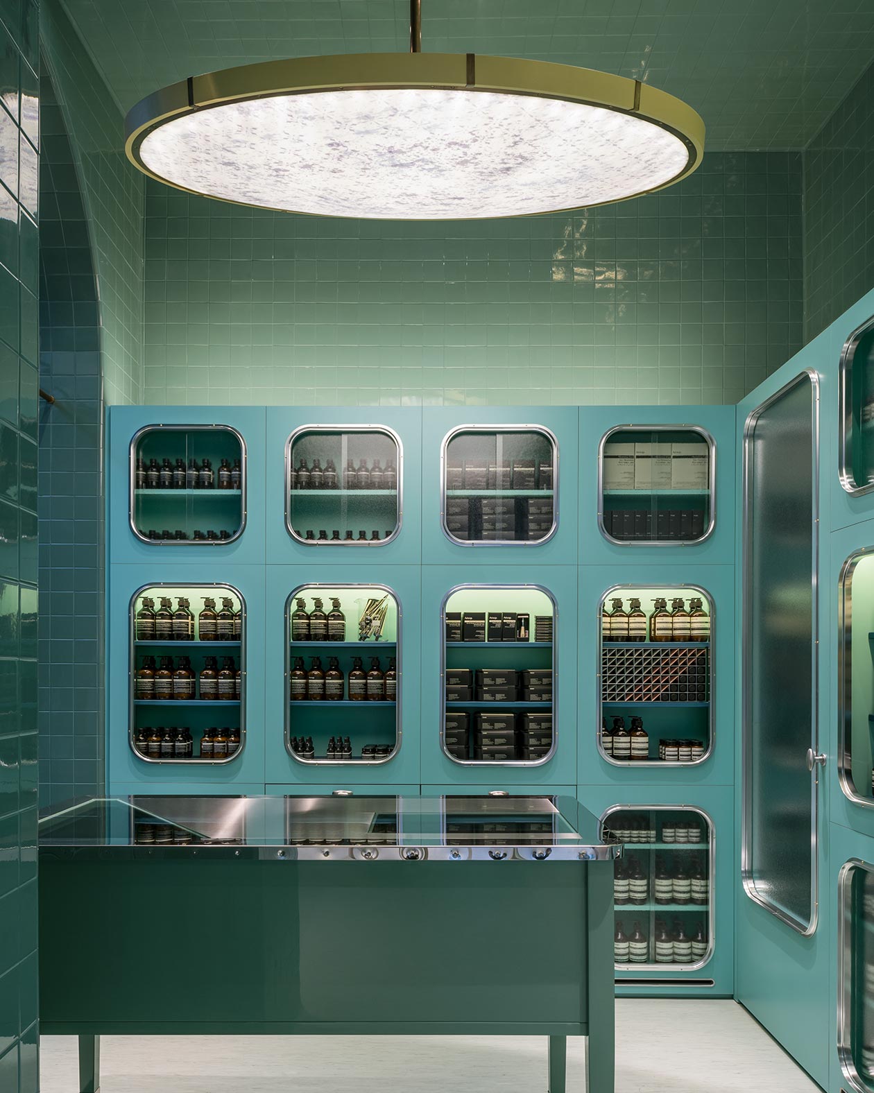 Aesop Corso Magenta Interior Detail