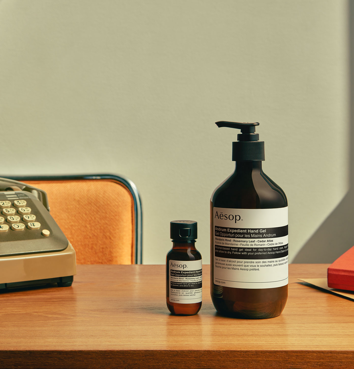 アンドラム エクスペディエント ハンドジェル | Aesop 日本
