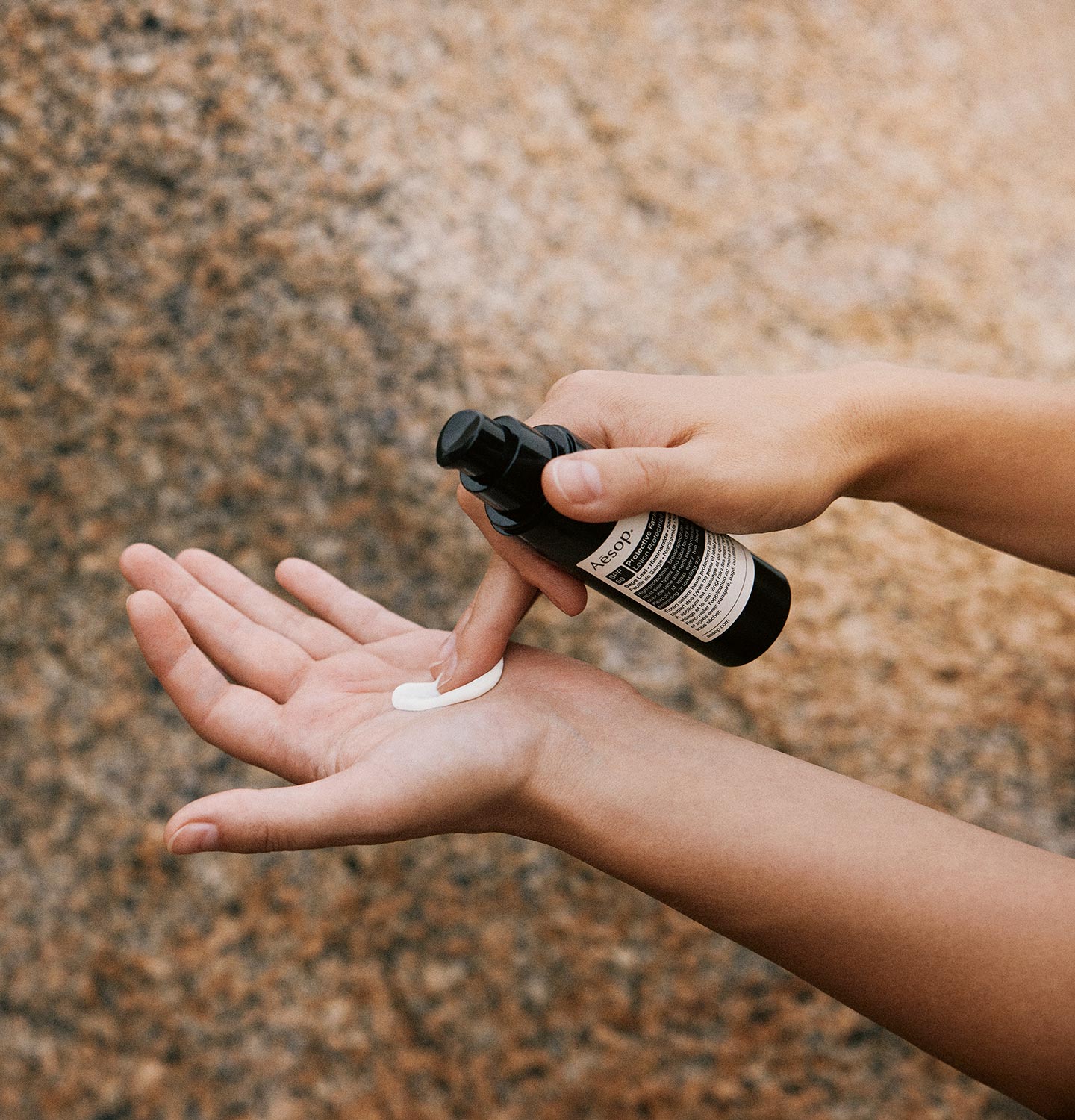 Protective Facial Lotion SPF50 texture.